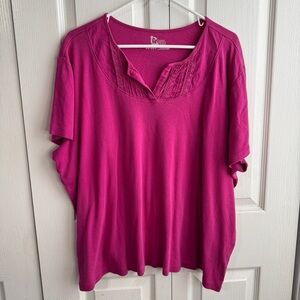 Classic Elements Pink Short Sleeve V Neck Tee Women's Size 24 26W